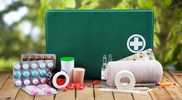 Τι φάρμακα να βάλετε στο φαρμακείο των διακοπών