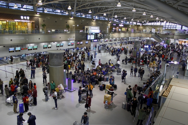 Πόσο νωρίς να φτάσω στο αεροδρόμιο για check in
