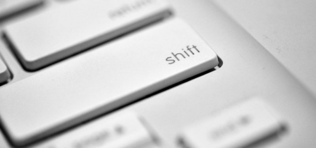 συντομεύσεις πλήκτρων με Shift