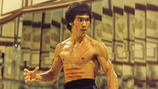  Ο Bruce Lee έκανε διάσημες τις πολεμικές τέχνες μέσα από τις ταινίες του 