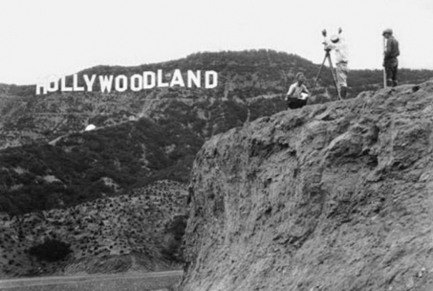  Η αρχική πινακίδα Hollywoodland 