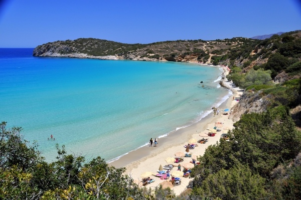 η παραλία Βούλισμα ή Ίστρος