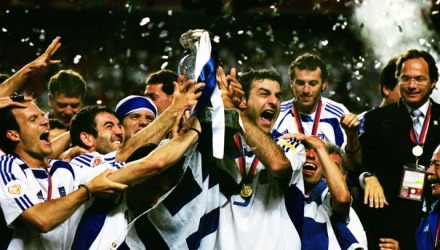 Οι πανηγυρισμοί για την κατάκτηση του Euro 2004