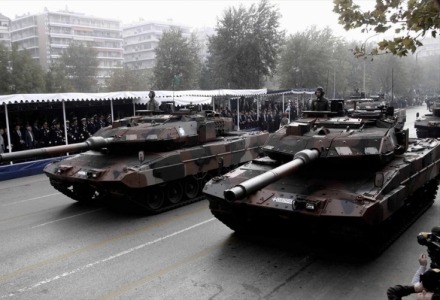 Στρατιωτική παρέλαση στη Θεσσαλονίκη