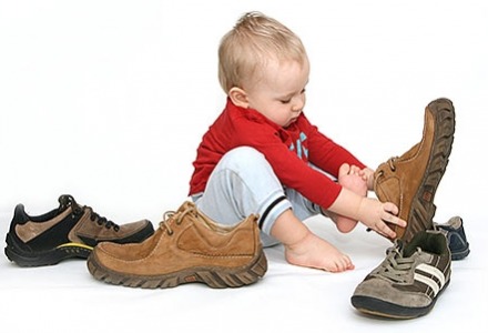βρείτε το σωστό μέγεθος στα παιδικά παπούτσια