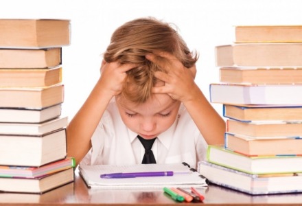 το εκπαιδευτικό σύστημα προάγει τον αναλφαβητισμό