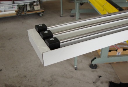 χωνευτοί οδηγοί κουφωμάτων για αποφυγή υγρασίας